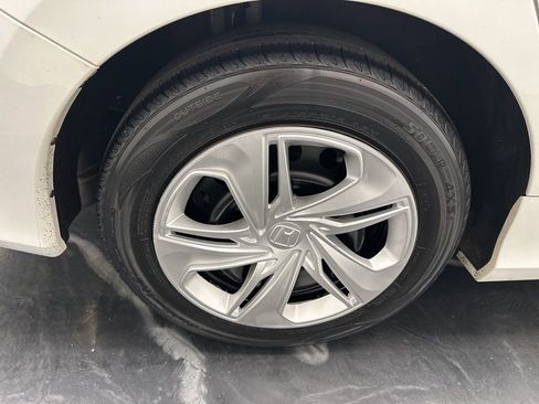 Used 2019 Honda Civic LX image 25