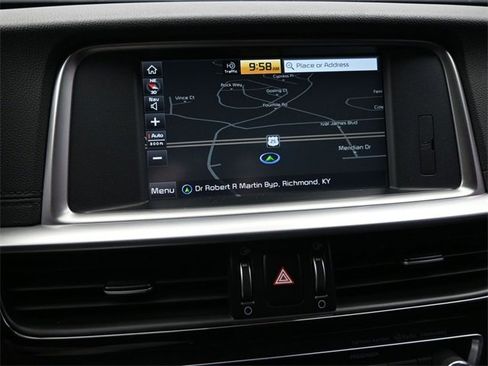 Used 2020 Kia Optima Premium image 17