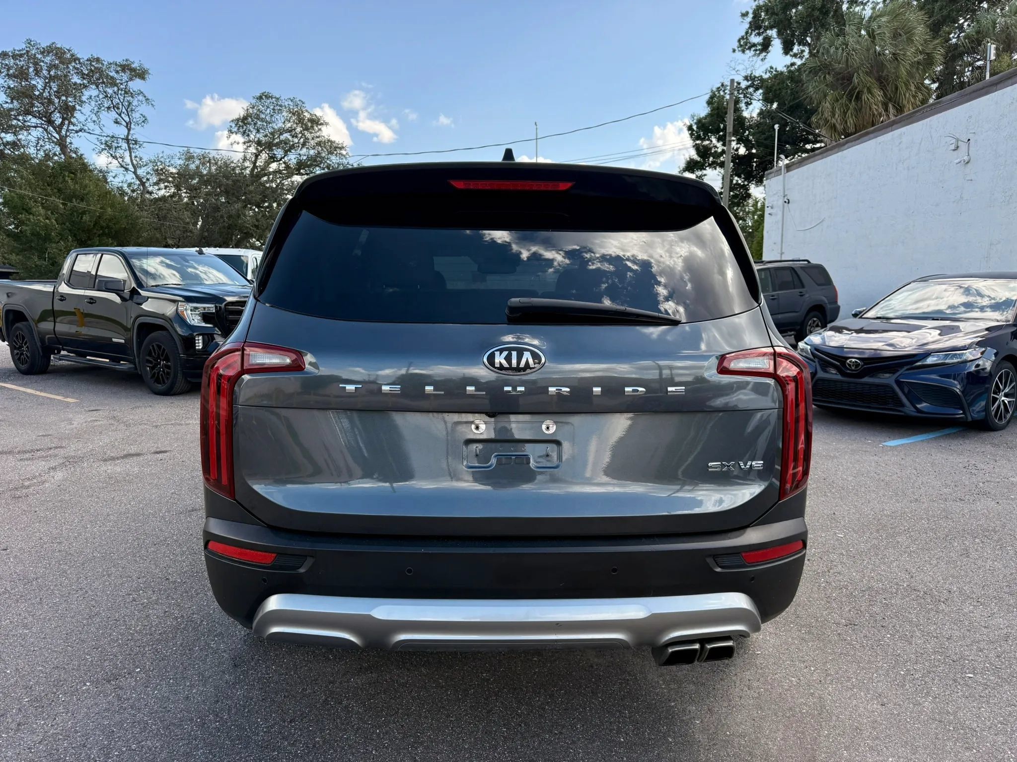 Used 2020 Kia Telluride SX FWD image 4