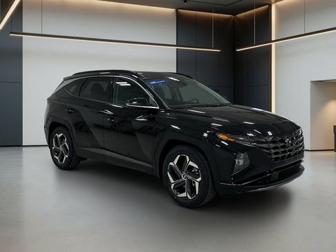 Certified 2023 Hyundai Tucson Limited FWD image 9