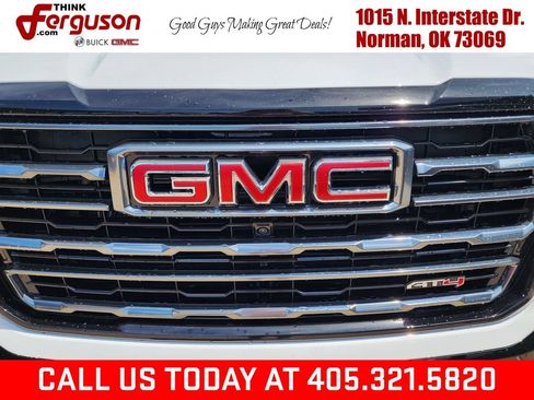 New 2026 GMC Yukon XL AT4 w/ AT4 Premium Plus Package AWD/4WD image 9