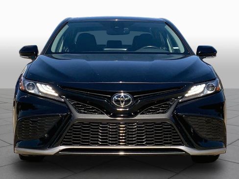 Used 2024 Toyota Camry XSE FWD image 4