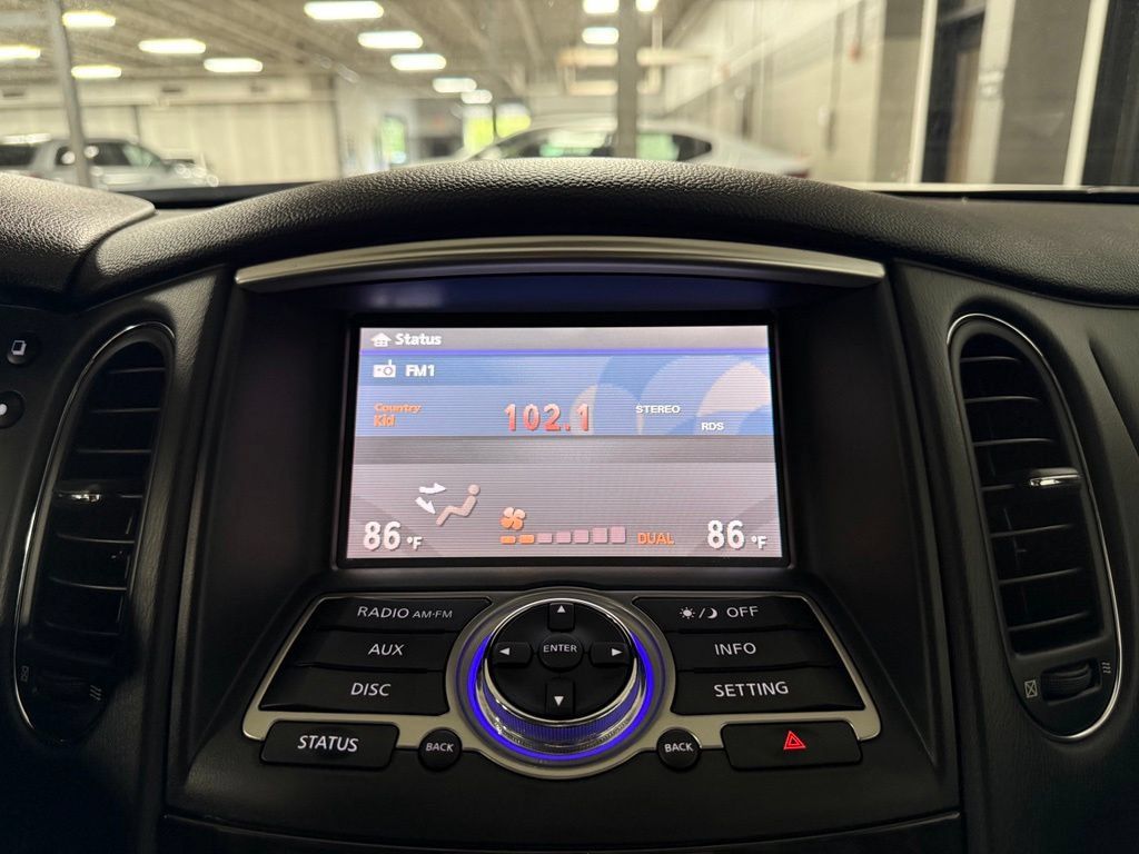 Used 2017 INFINITI QX50 AWD image 12
