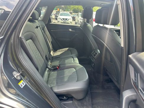 Used 2018 Audi Q5 2.0T Premium AWD/4WD image 16