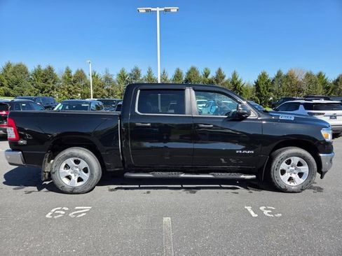 Certified 2023 RAM 1500 Big Horn AWD/4WD image 18