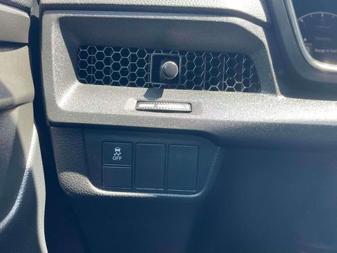 Used 2024 Honda CR-V LX image 19