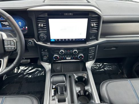 Used 2025 Ford F150 Platinum w/ FX4 Off-Road Package AWD/4WD image 12