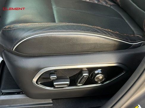 Used 2023 Jeep Grand Cherokee L Summit w/ High Altitude Package image 26