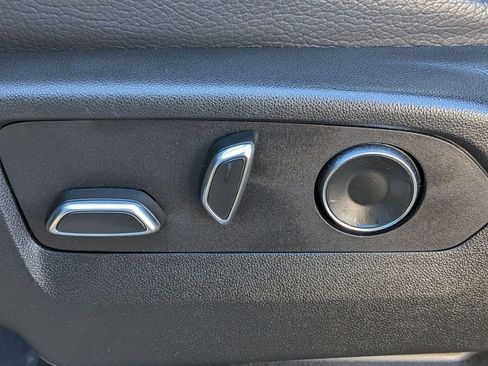 Used 2024 GMC Yukon XL Denali w/ Max Trailering Package image 18