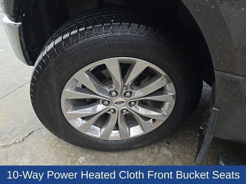 Used 2017 Ford F150 XLT w/ Equipment Group 302A Luxury AWD/4WD image 7