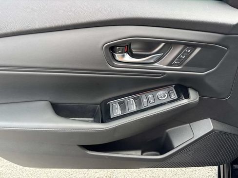 Used 2025 Honda Accord Touring image 23