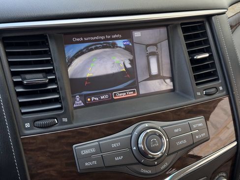 Used 2017 Nissan Armada Platinum w/ Captain Seat Package RWD image 20