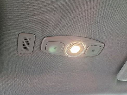 Used 2016 Ford F150 XL w/ Equipment Group 101A Mid RWD image 18