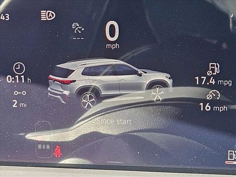 New 2026 Volkswagen Tiguan SE R-Line image 11