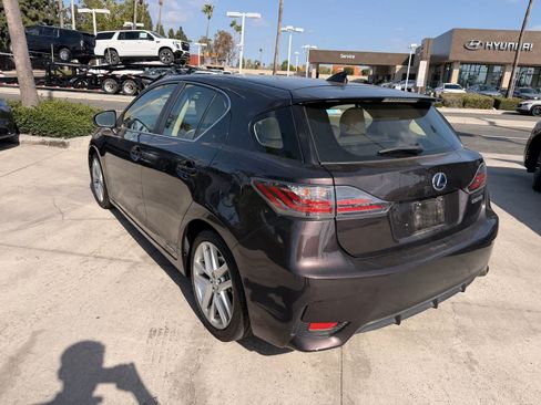 Used 2014 Lexus CT 200h FWD image 3