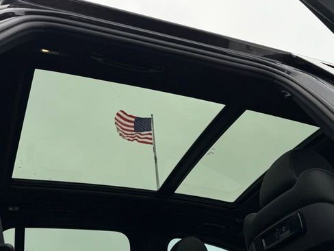 Used 2023 BMW X5 xDrive45e image 6