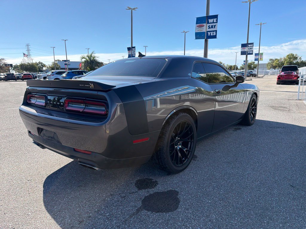 Used 2020 Dodge Challenger R/T Scat Pack RWD image 10