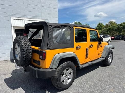 Used 2012 Jeep Wrangler Unlimited Sport AWD/4WD image 5
