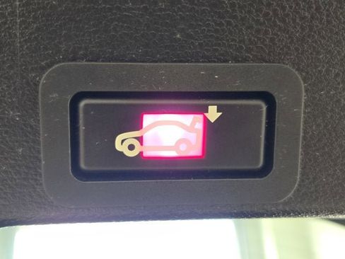 Used 2013 BMW X6 M image 14