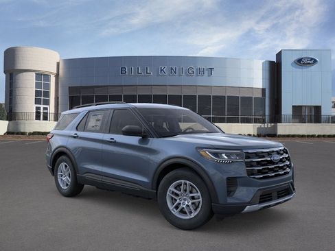 New 2026 Ford Explorer Active RWD image 24