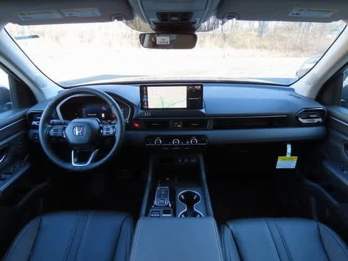 New 2026 Honda Pilot Touring image 21