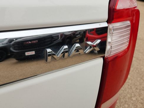 Used 2020 Ford Expedition Max XLT w/ Equipment Group 202A AWD/4WD image 9