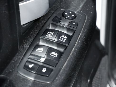 Used 2019 RAM 2500 Tradesman image 16