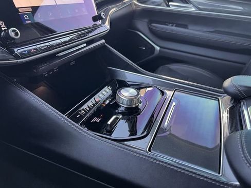 Used 2022 Jeep Wagoneer Series I w/ Convenience Group I image 20