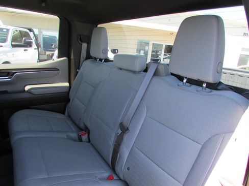 Used 2023 Chevrolet Silverado 1500 LT w/ Protection Package AWD/4WD image 24