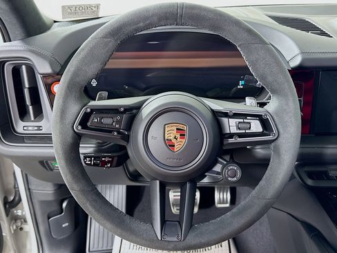Certified 2026 Porsche Cayenne GTS image 15