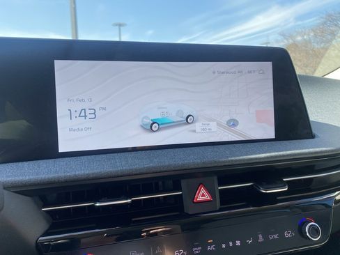 Used 2024 Kia EV6 Wind image 16