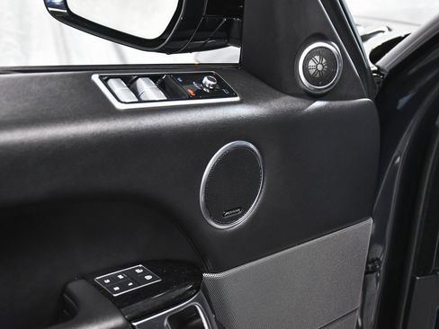 Used 2022 Land Rover Range Rover Sport HSE Silver Edition image 10