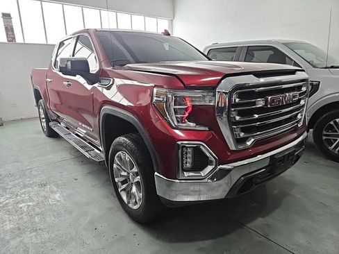 Used 2019 GMC Sierra 1500 SLT AWD/4WD image 3