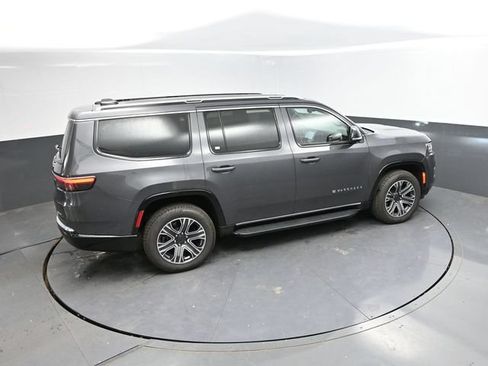 Used 2024 Jeep Wagoneer Series II AWD/4WD image 41