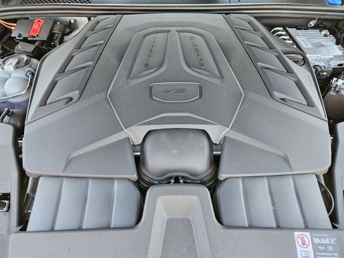 Certified 2026 Porsche Cayenne Turbo GT AWD/4WD image 30