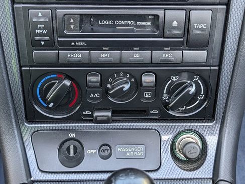 Used 1999 MAZDA MX-5 Miata image 33