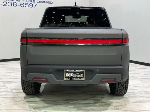 Used 2022 Rivian R1T Launch Edition image 7