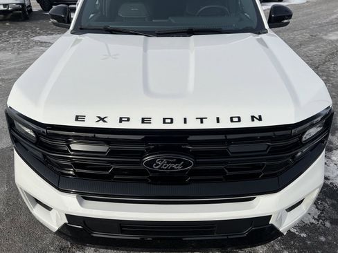 New 2026 Ford Expedition Max Platinum w/ Stealth Performance Package image 70