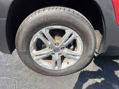 Used 2019 GMC Terrain SLE w/ LPO, Floor Liner Package AWD/4WD image 39