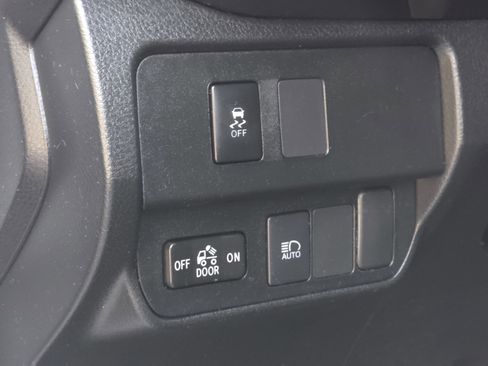 Used 2021 Toyota Tacoma SR5 image 23