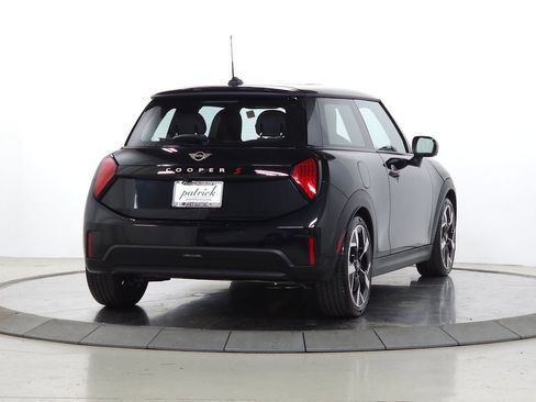 Used 2025 MINI Cooper S FWD image 12