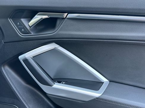 Used 2022 Audi Q3 2.0T Premium Plus w/ Premium Plus Package image 21