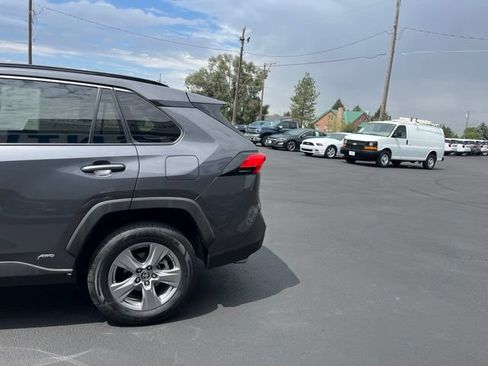 Used 2024 Toyota RAV4 LE AWD/4WD image 7
