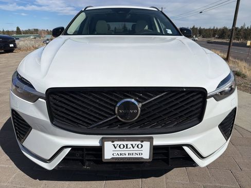New 2026 Volvo XC60 B5 Ultra w/ Protection Package Premier image 6