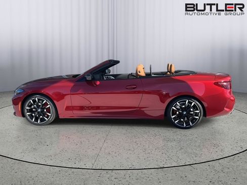 Used 2025 BMW M440i Convertible w/ Premium Package image 24