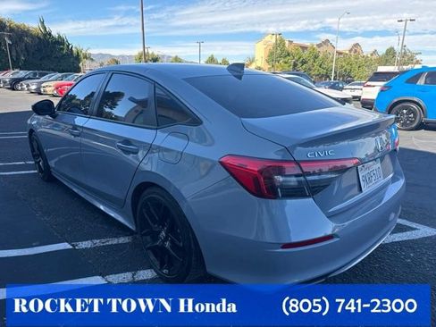 Used 2024 Honda Civic Sport image 10