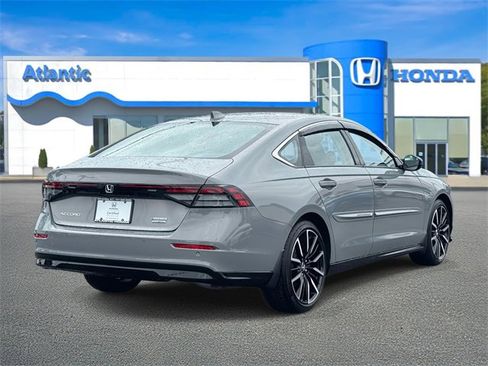 Certified 2024 Honda Accord Touring image 4