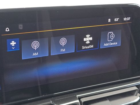 Used 2025 Chevrolet TrailBlazer LT AWD/4WD image 6