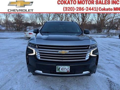 Used 2021 Chevrolet Suburban High Country image 2