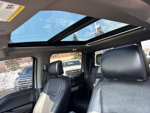 Used 2015 Ford F150 Lariat w/ Equipment Group 502A Luxury AWD/4WD image 15